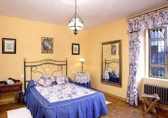 Hotel Mar De Queo Carballo