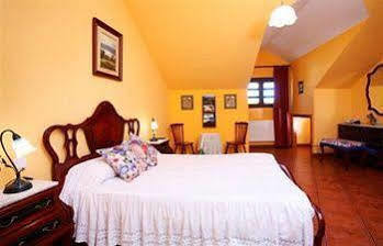 Hotel Mar De Queo Carballo