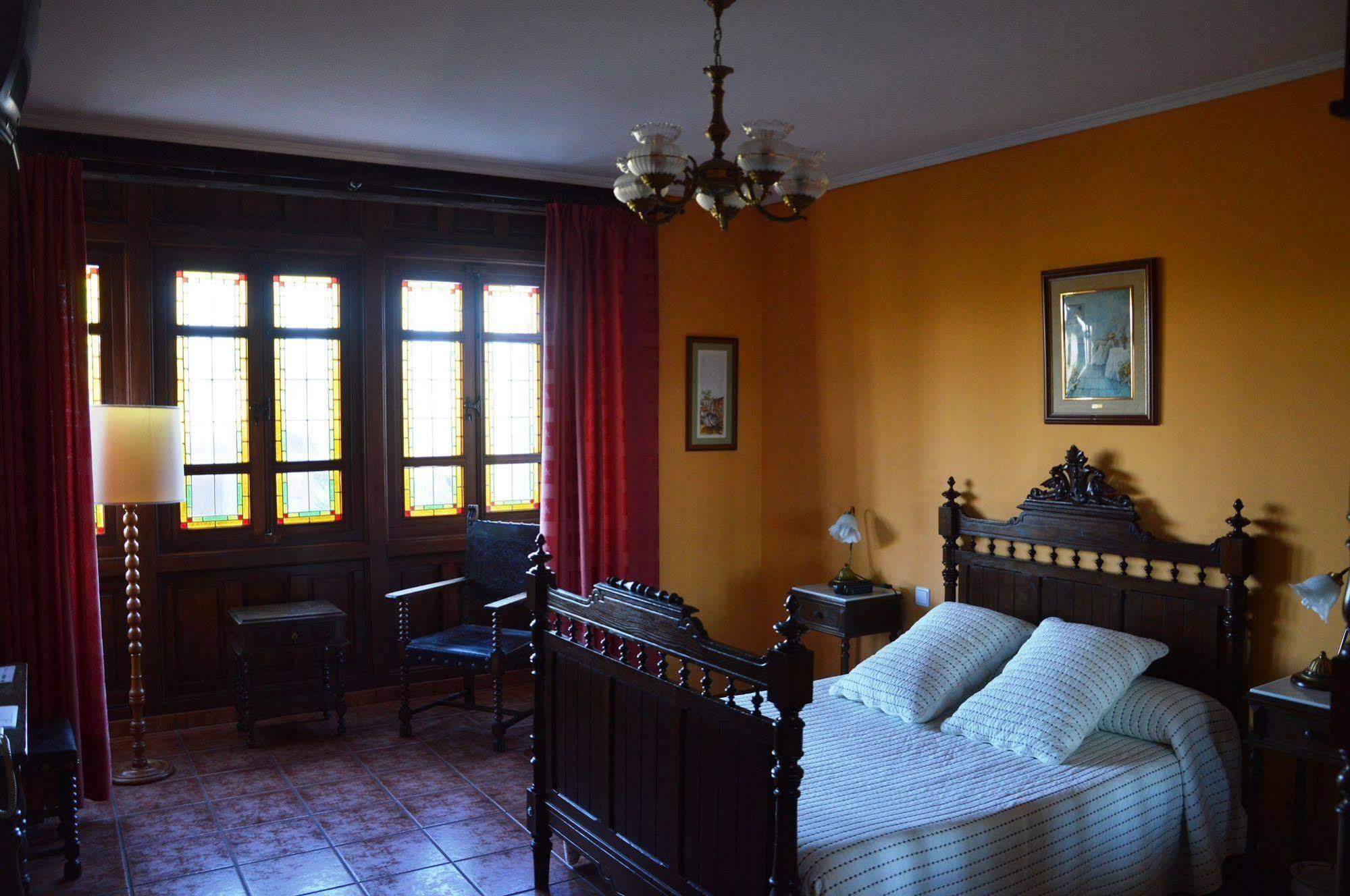 Hotel Mar De Queo 2* Carballo